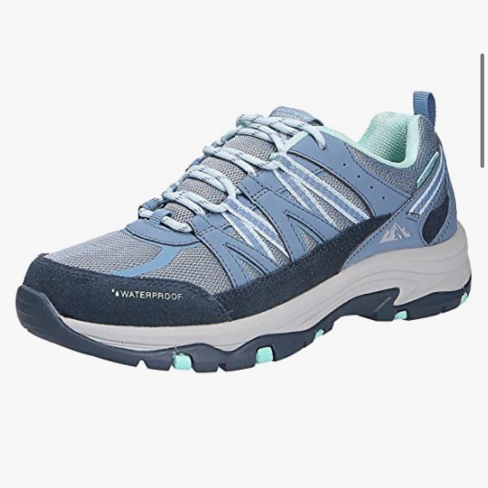 Skechers Womens Tactical, waterproof, air cooled, trail boot/shoe - Size 9